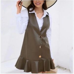 ZARA FAUX LEATHER RUFFLED
PINAFORE DRESS gold buttons DARK
KHAKI SIZE XS